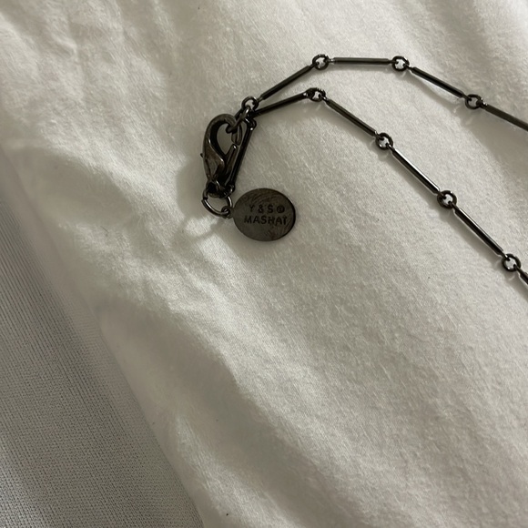 Rose 'quartz' pink domed oval pendant, hand-wrought vintage lucite with matte - Picture 5 of 8